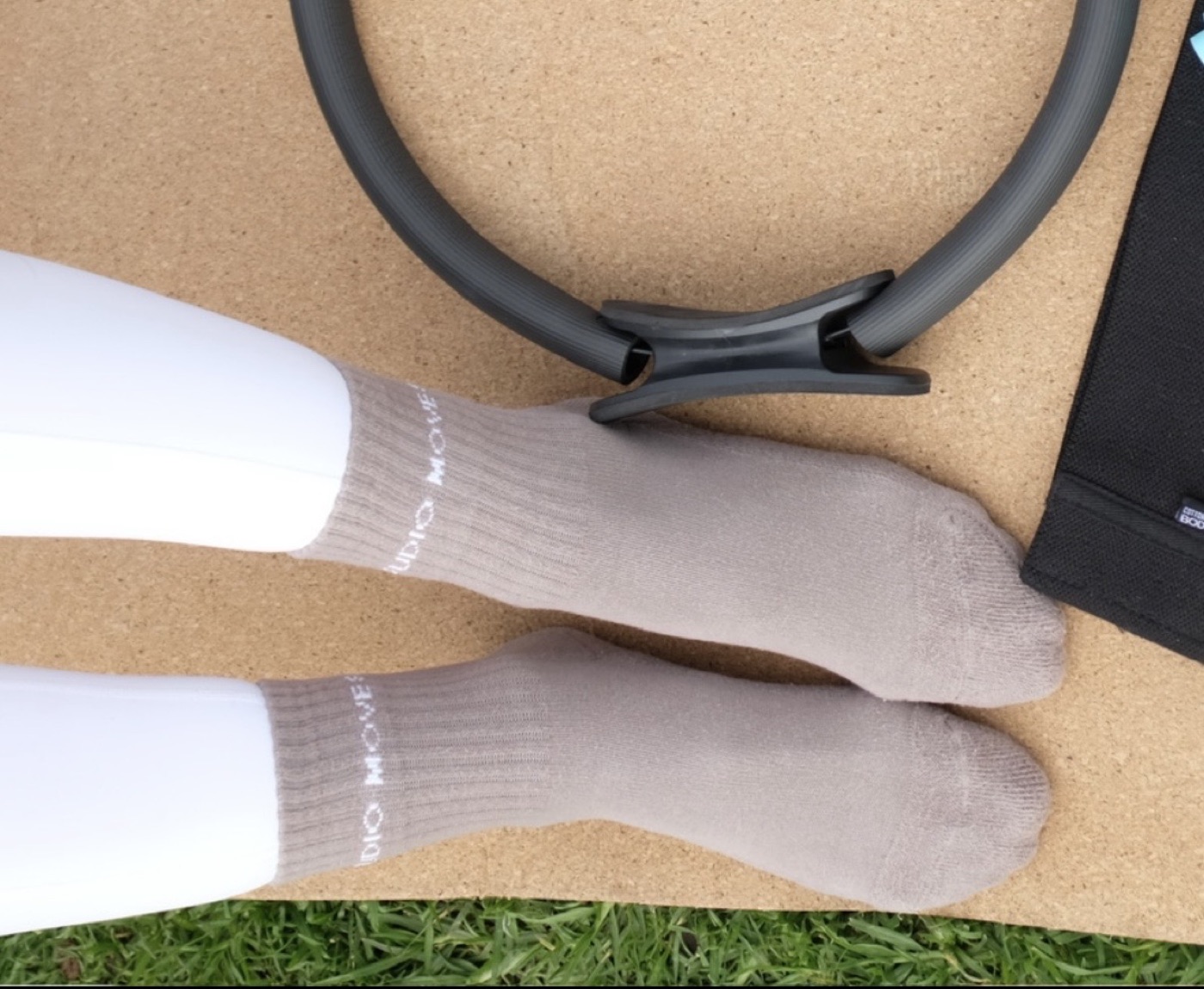 Socks and mat detail